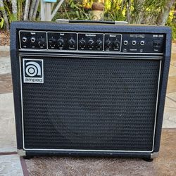 AMPEG SS-35 SOLID STATE GUITAR COMBO AMPLIFIER AMP 12" TESTED WORKS COMPLETE AND ALL ORIGINAL 