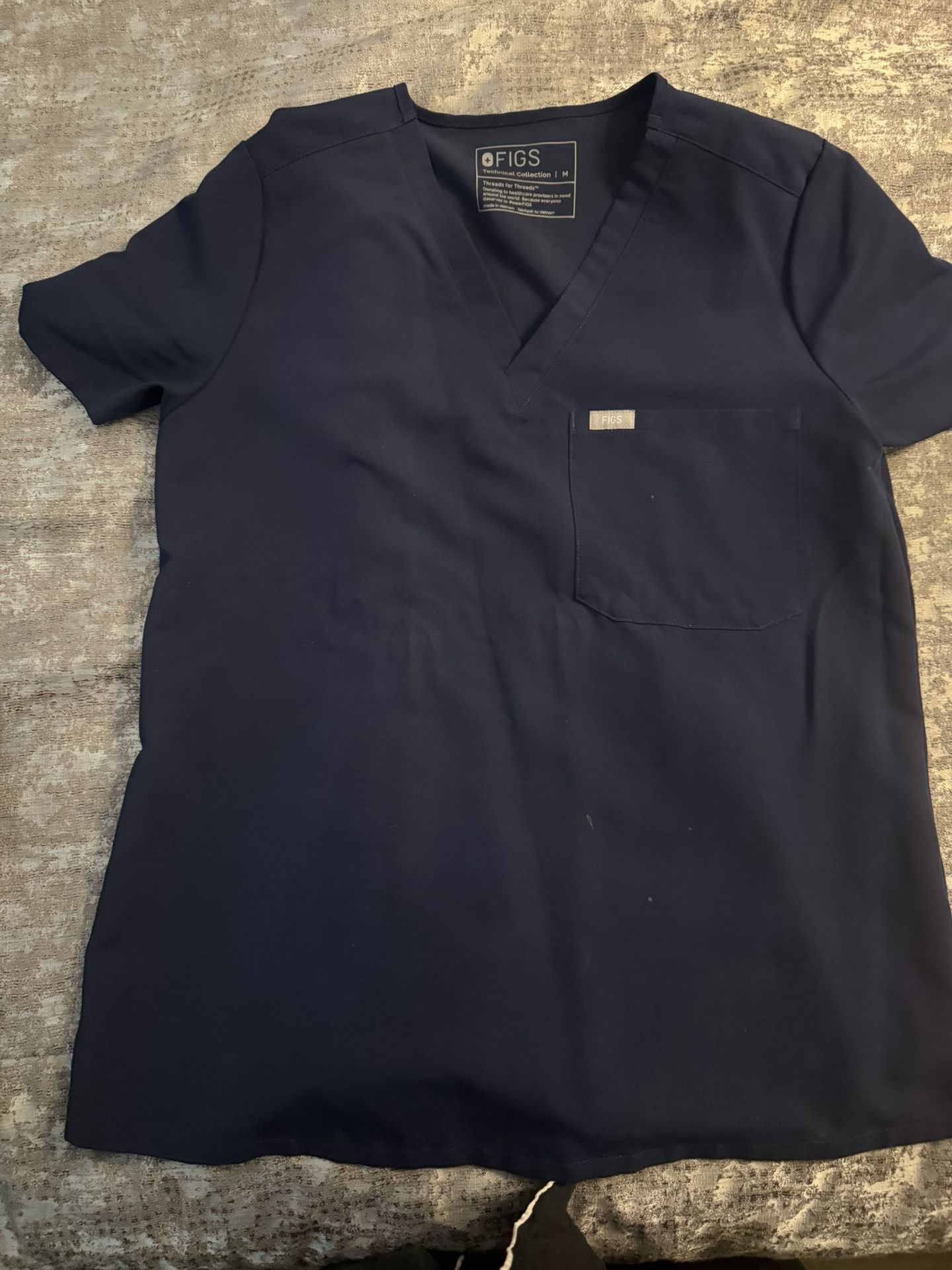 Figs Scrub Top