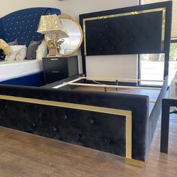 Black & Gold Queen Size Bedframe 