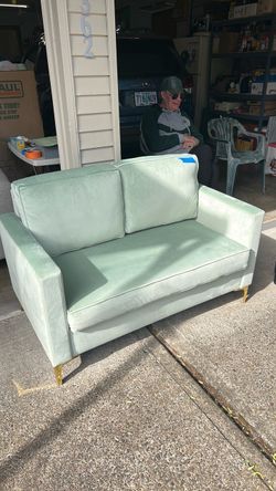 Retro green couch
