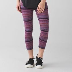 Lululemon Wunder Under Crop Womens Size 6 Pink Stripes Space Dye Twist