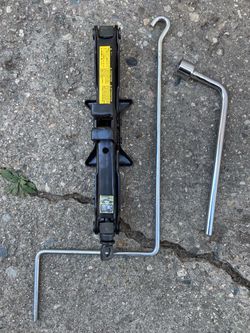 Lexus 98-01  és 300 spare tire jack