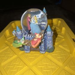 Disney Sleeping Beauty Snow Globe