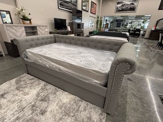 DAY BED