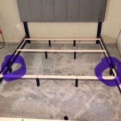 Free queen size platform bed