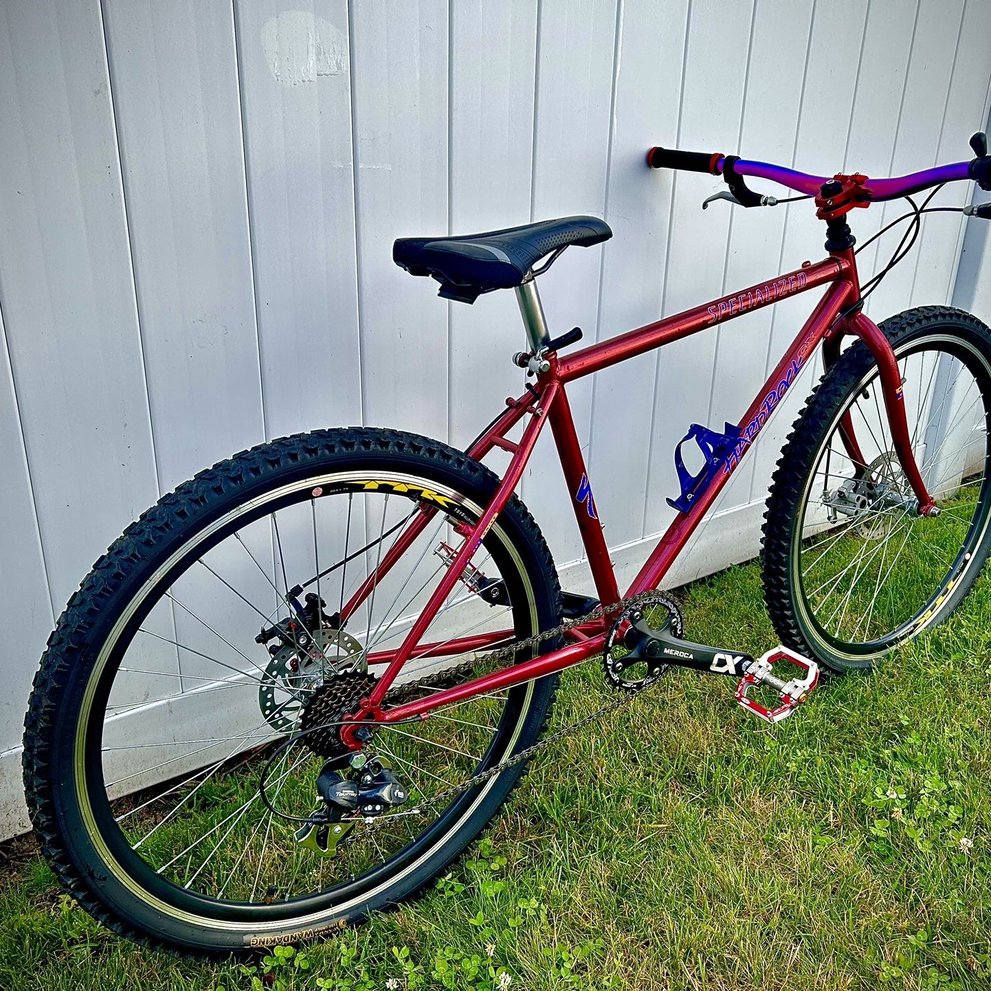 SPECIALIZED HARDROCK 引取限定です！未整備　おまけ付き SPECIALIZED HARDROCK 引取限定です！未整備 おまけ付き