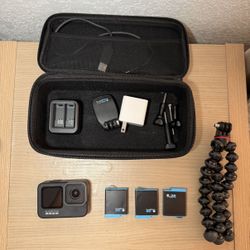 Go pro 9 Black (extra essentials Included