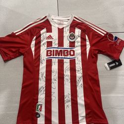 2011 Chivas De Guadalajara Jersey Signed