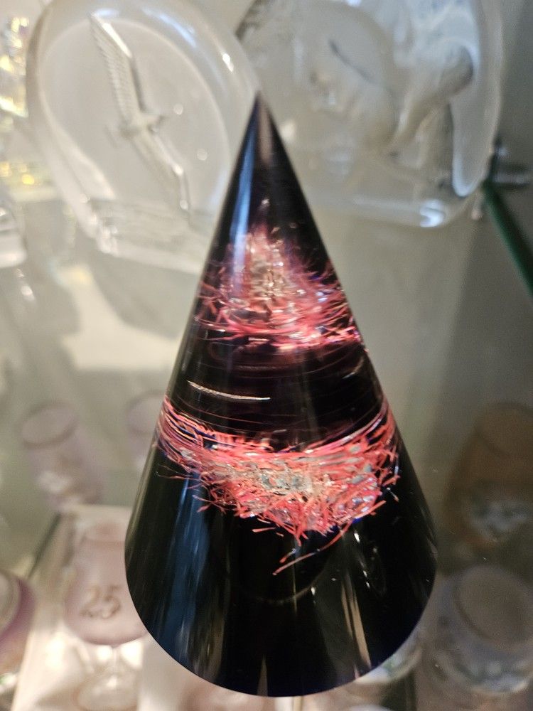 Crystal Paper Weight Cone Design