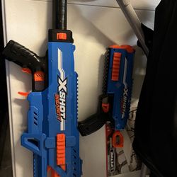 Nerf Blasters 