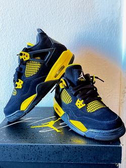 Jordan 4 thunders