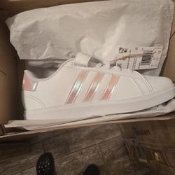 Adidas Grand Court 2.0 EL C youth size 3