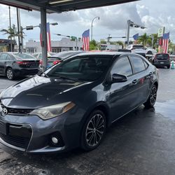 2016 Toyota Corolla S