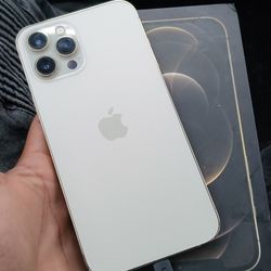 IPHONE 12 PRO MAX UNLOCKED💯