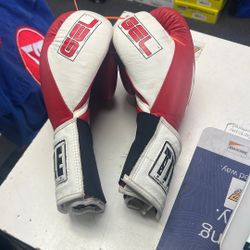 Pro Boxing Gloves Genuine Leather 14OZ Title 