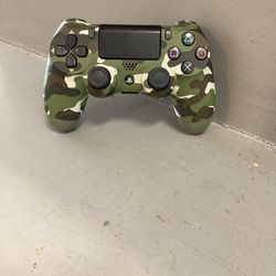 Sony PlayStation 4 Camouflage Controller 