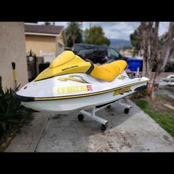 2005 SEADOO GTILE RFI FUEL INJECTION 800CC LAKE READY NEW SEATS  42 FACTORY HOURS CURRENTLY TAGGED WITH TITLE