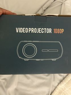 Projector And Blowup Screen For Party And Entertainment Purposes 