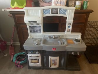 Kids play kitchen