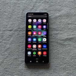 Samsung Galaxy Z Flip 3-Unlocked 