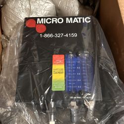 Brand new 60/40 Dual Blender