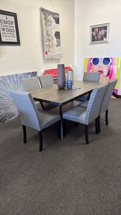 Dining table with 6 chairs