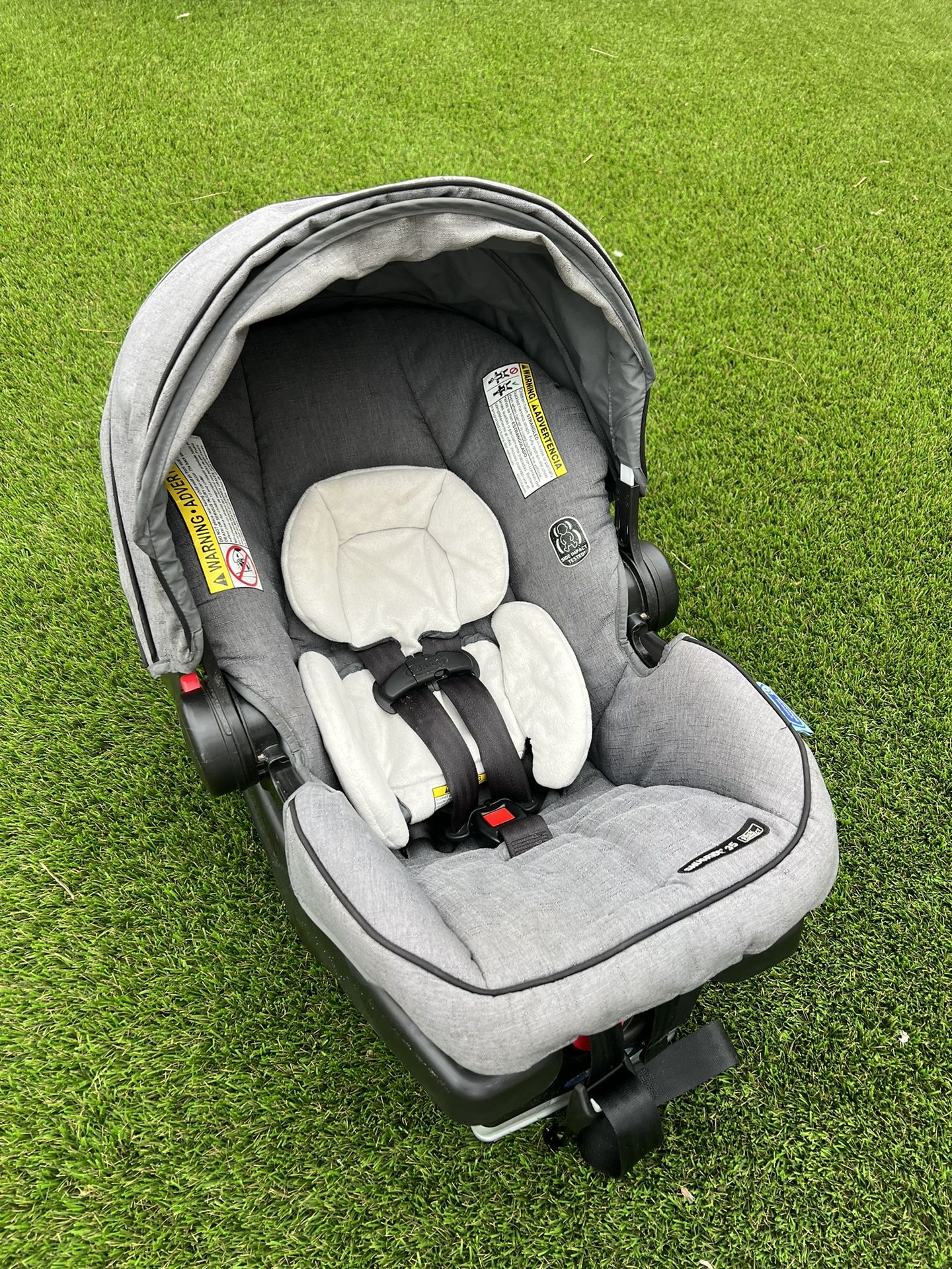 Graco Car seat With Base