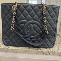 Quilted navy Blue Tote 