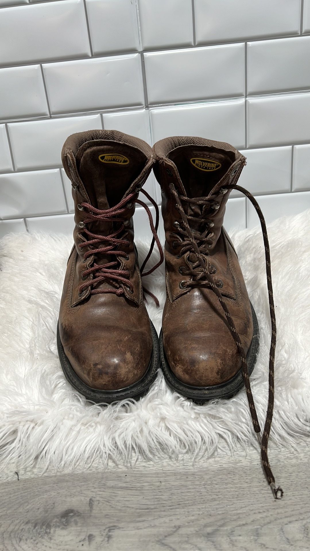 Wolverine mens soft  Toe Lace Up Work Boots.size 12 D