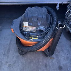 Ridgid 6 Gallon Shop Vac 