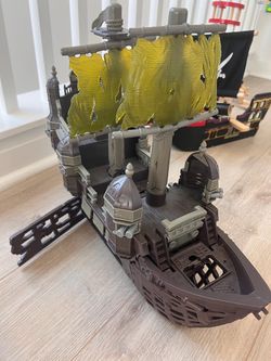 Kids toy pirate ship black