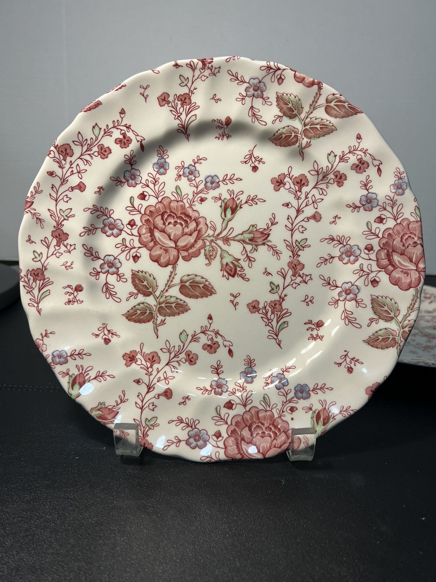 Johnson Brothers England Vintage 1980s 2 Rose Chintz Dinner Plates 9 3/4”