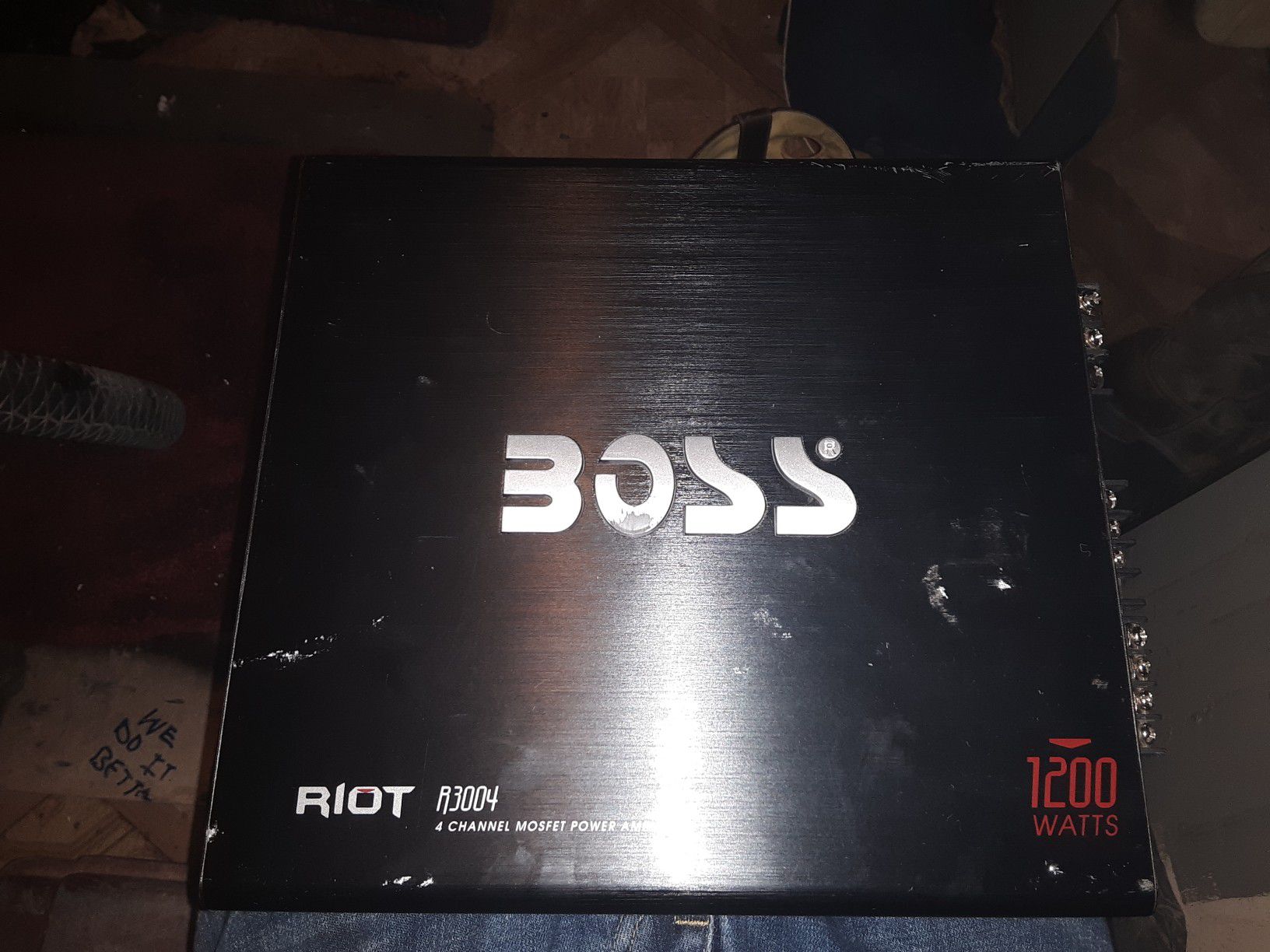 Boss amplifier