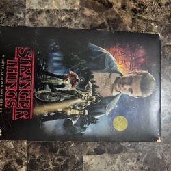 Stranger Things Season 1 Limited Edition Box Set