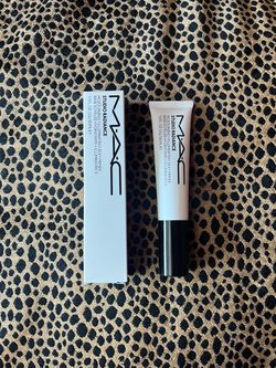 MAC Studio Radiance Moisturizing + Illuminating Primer