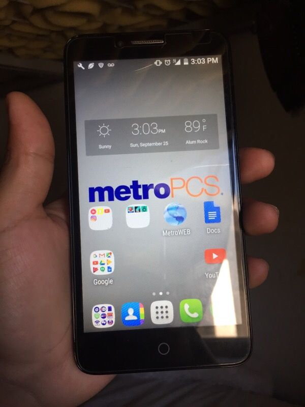 Metro pcs phone