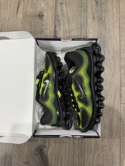 Nike Air Liquid Max Black Green Apple Size 11 Men’s