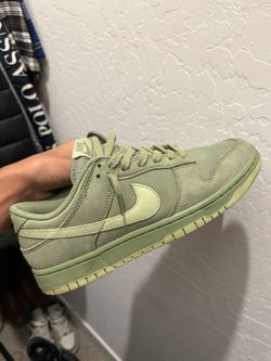Size 9 Oil Green Dunks