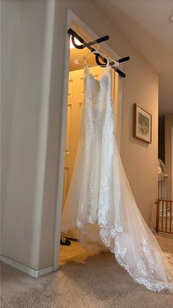 Wedding dress
