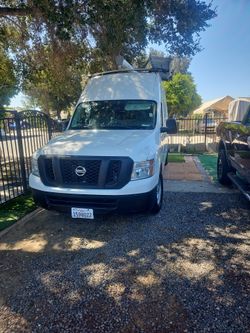 Nissan nv 2500
