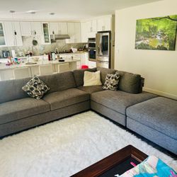 Sectional Couch 