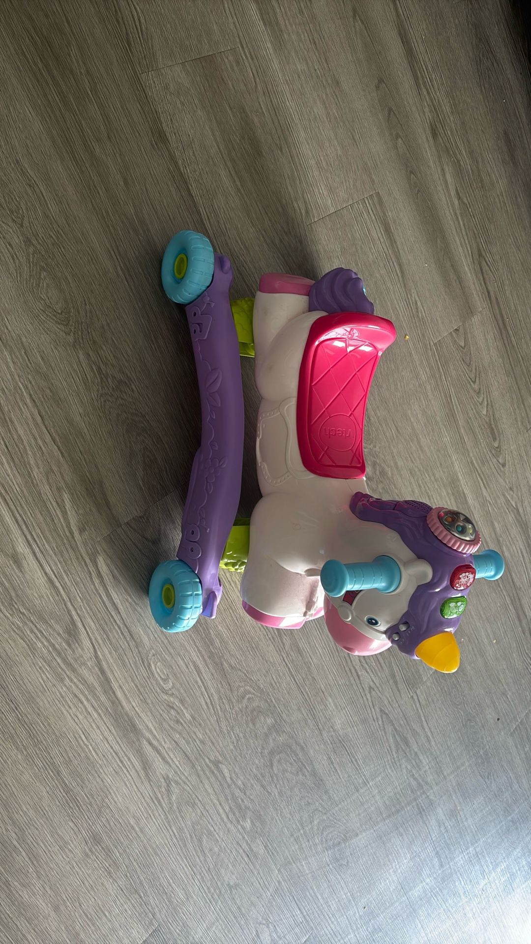 VTech Prance & Rock Learning Unicorn Baby and Toddler Toys