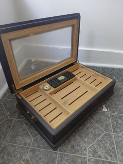 Thompson Tabletop Cigar Humidor Box