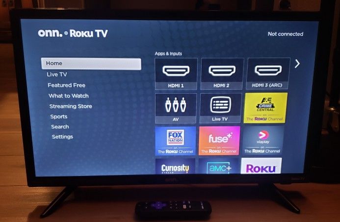 ONN 24" CLASS HD (720P) LED ROKU SMART TV + ACCESSORIES!