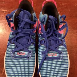 LeBron Witness VII Size 11