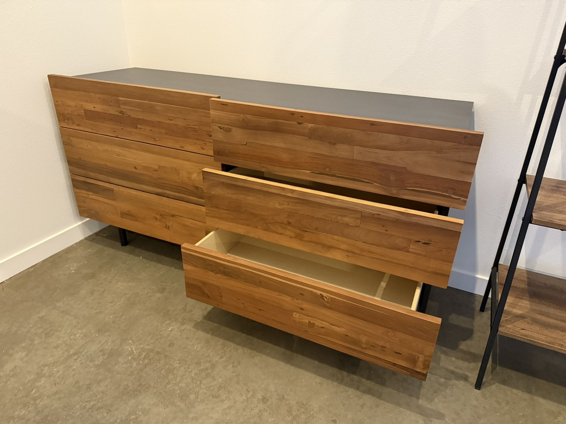 6 Drawer Double Dresser