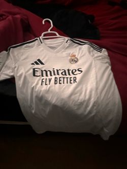 Real Madrid jersey Vini