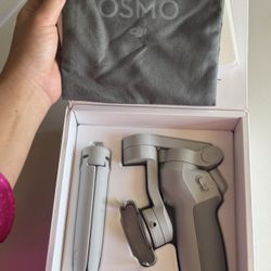 Dji OM4 Smartphone Stabilizer 