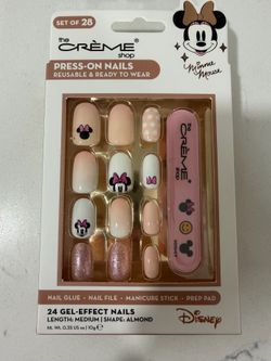 Press on nails