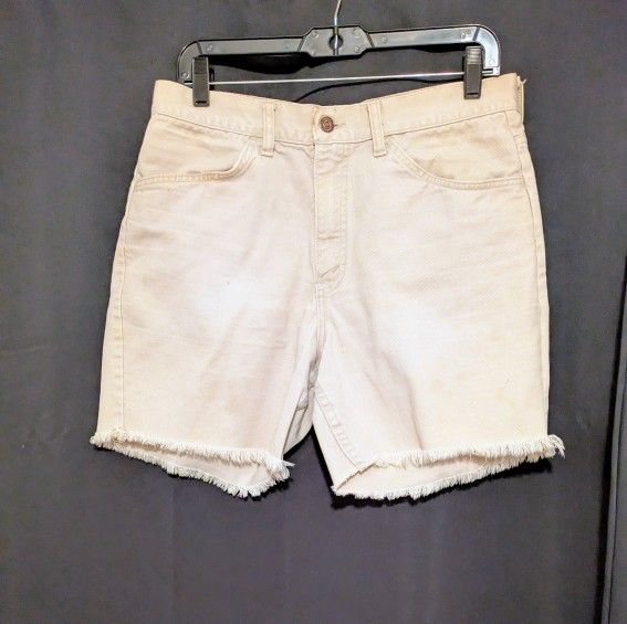 Shorts Levis Woman's Denim Shorts 32" Waist No Size Tag Fringed Bottom